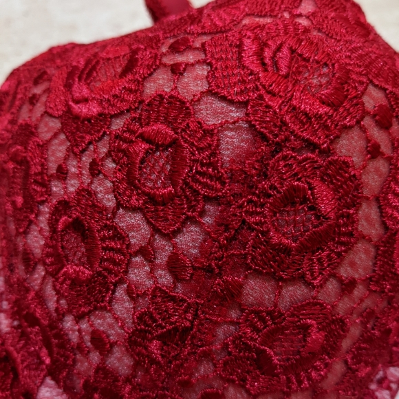 NWOT Victoria's Secret Push Up Bra - Picture 3 of 5